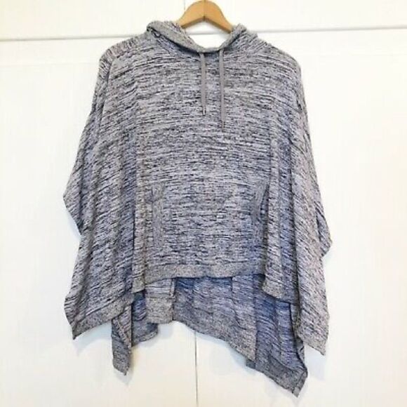 Athleta Blissful Hooded Poncho Yoga Cape M Grey - Picture 3 of 6